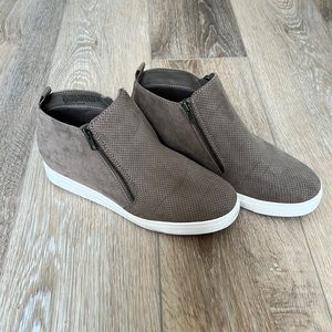 Time and Tru Wedge Sneakers